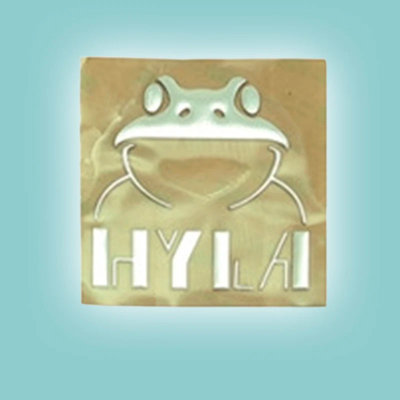 HYLA CAR ARGENT 15CM